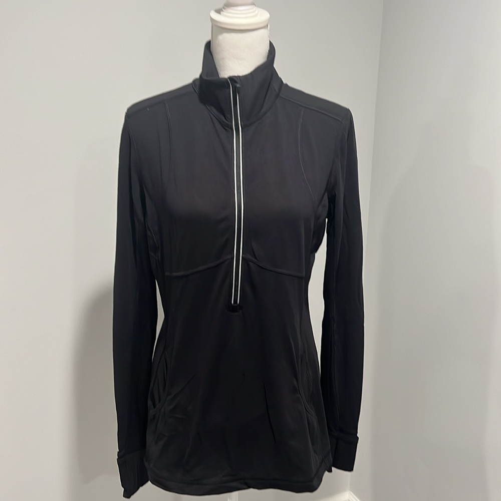 Lululemon Lace Star Runner Pullover Top Size 12 Black - Picture 7 of 13